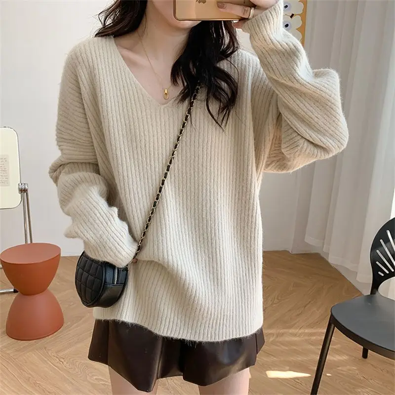 Autumn Winter New Fashion V-neck Long Sleeve Solid Color Pullovers Women's Clothing Loose Casual All-match Trend Knitting Tops