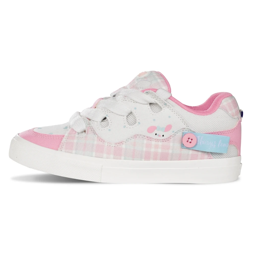 Ollieskate Plaid Rabbit Button Accent Bread Sneakers Unisex Low Top Trendy Casual Skateboard Shoes