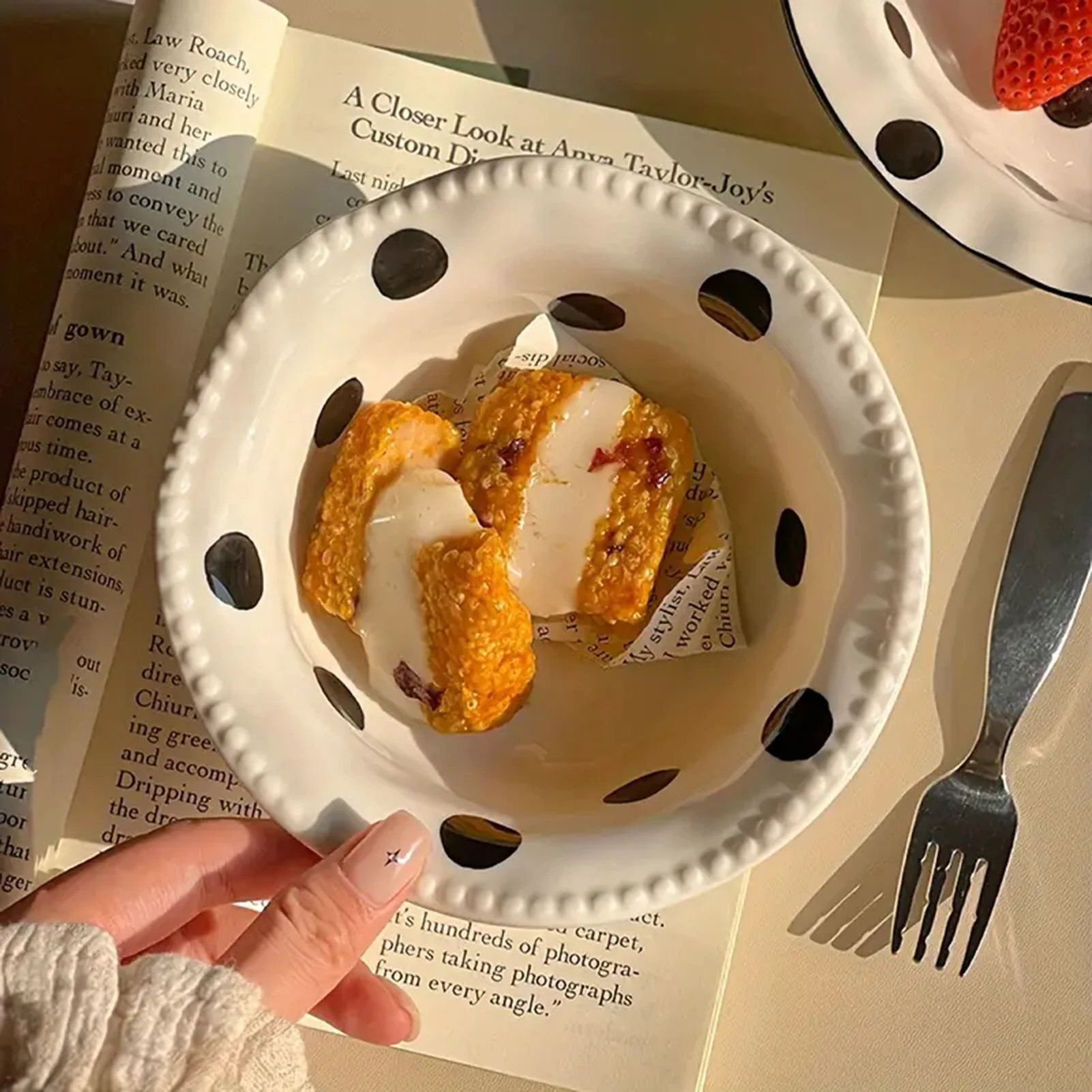 

Керамические миски в горошек, миски для фруктового салата, нежная домашняя миска для завтрака, блюдо для приготовления пищи в отеле, фарфоровая тарелка, кухонная утварь