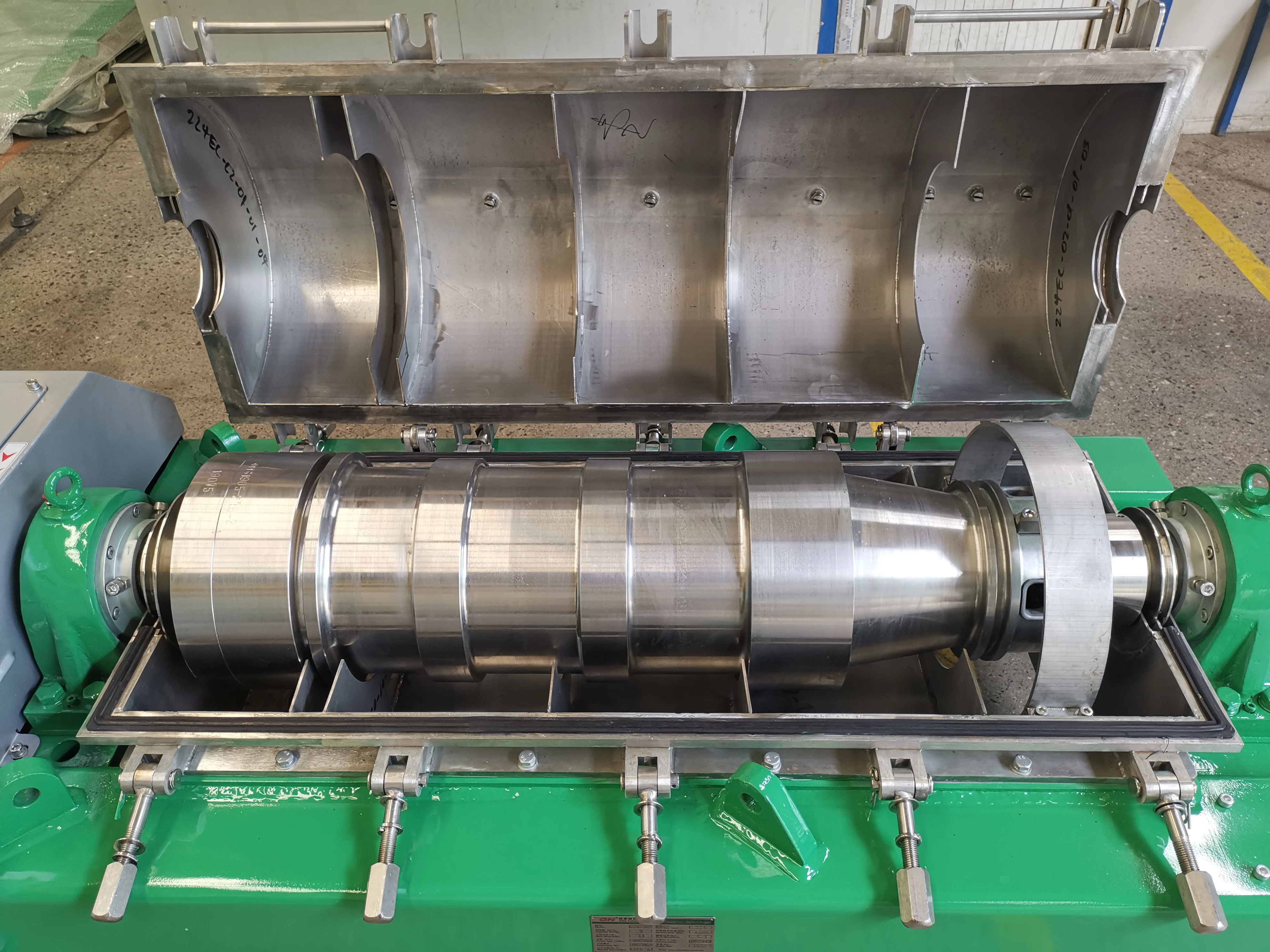 Промышленный графин Центрифуга Сепаратор твердых жидкостей Оборудование для очистки суспензии