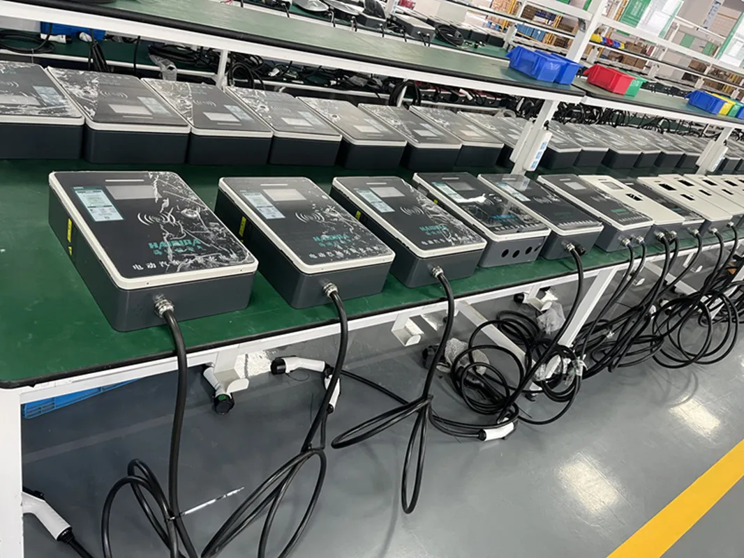 

Custom 3-Phase Type 2 EV Charging Station New 5M Cable 11KW 16A Wall Box Electric Vehicle Charger Wall-Mounted Charging