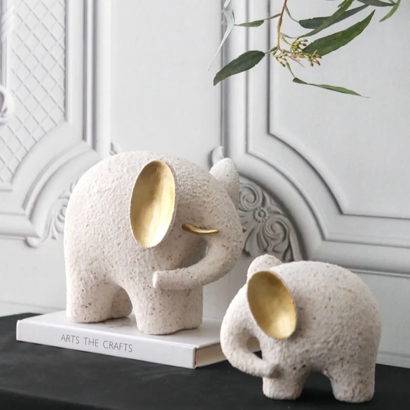 Luxury Gold Ears Elephant Statue Ornaments Home Living Room Art Decoration Table Ornaments Office Accessories Crafts Gift