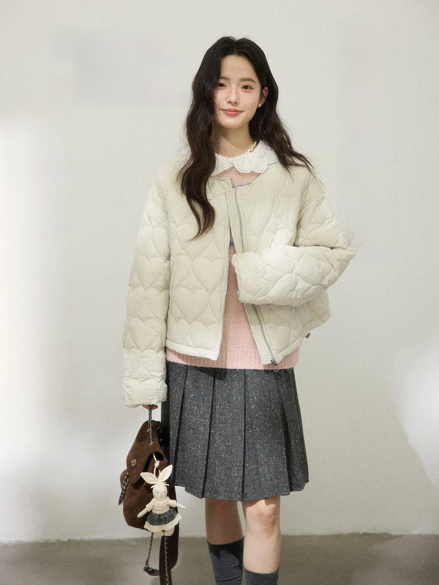 

Женская пуховая куртка с вышитым сердечком в стиле ретро, ORWhite, свободная посадка, зимняя верхняя одежда, e-коричневый дизайн на молнии