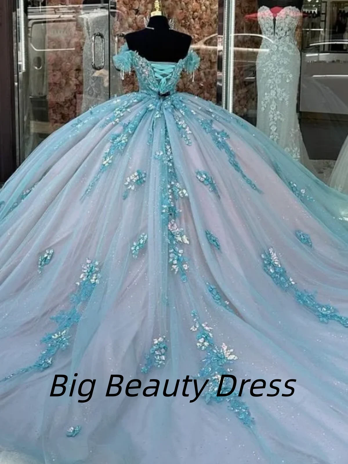 Customized Blue Princess Quinceanera Dresses Sexy Off Shoulder Sleeveless Sequins Appliques Ball Gown Vestidos de 15 quinceañe