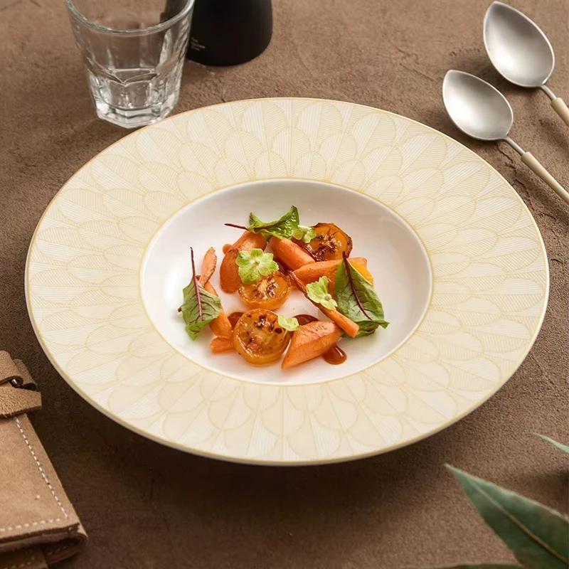 

White Ceramic Dinner Plate Modern Design Sustainable Family Soup Bowls and Party Rice Dishes