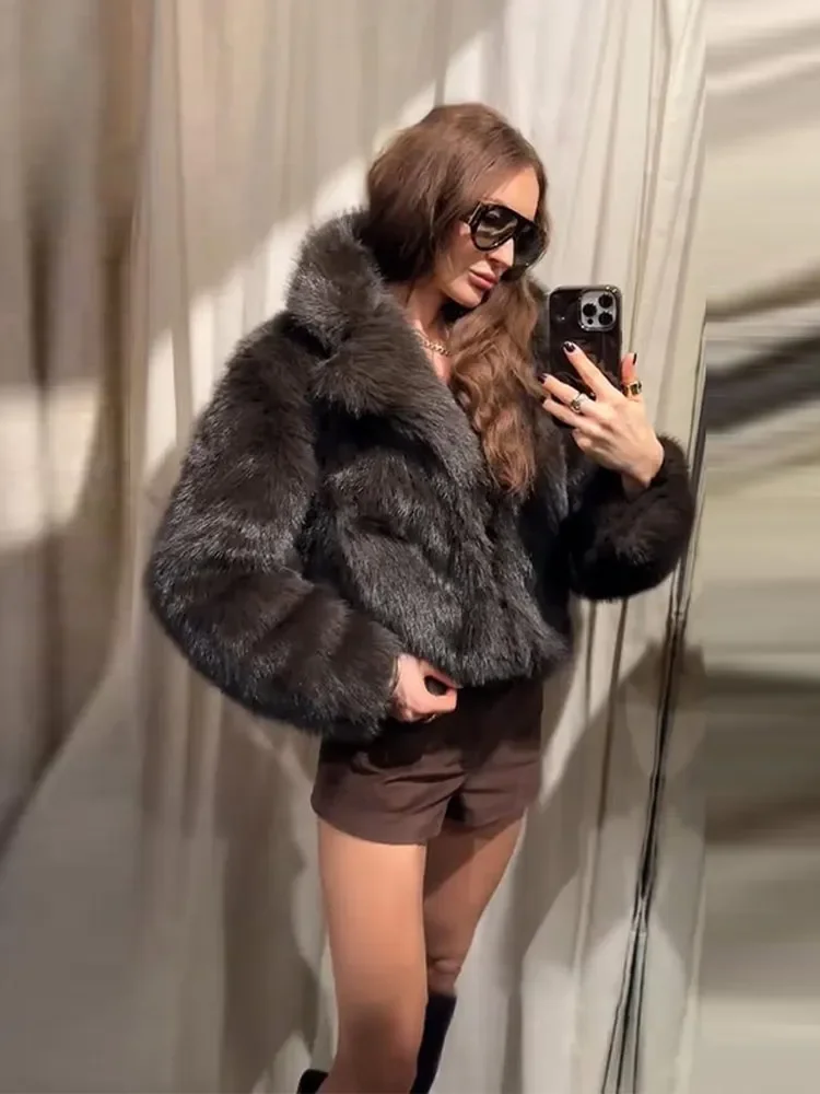 패션 브라운 인조 모피 코트 여성 루즈 라펠 풀 슬리브 숏 아우터웨어 2025 가을 겨울 스트리트 레이디 퍼리 웜 오버코트
