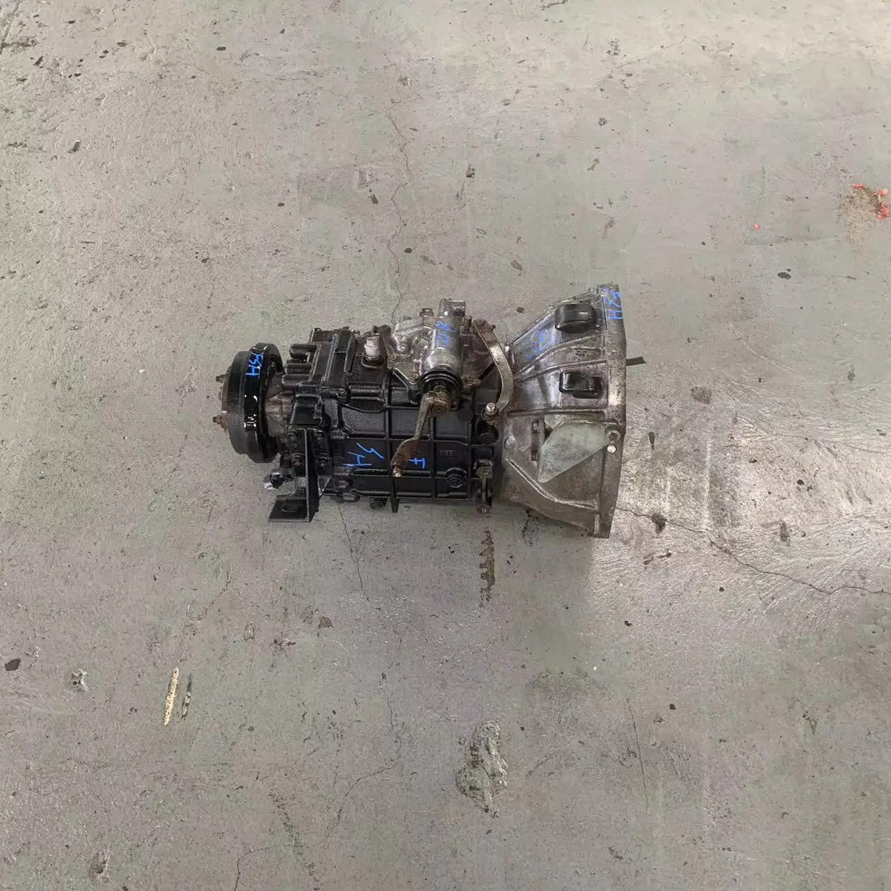 

Factory Batch Gearbox Assembly High Quality 14B 4 Cylinder 3.7L Used Diesel Engine For Toyota Bus, Trucks