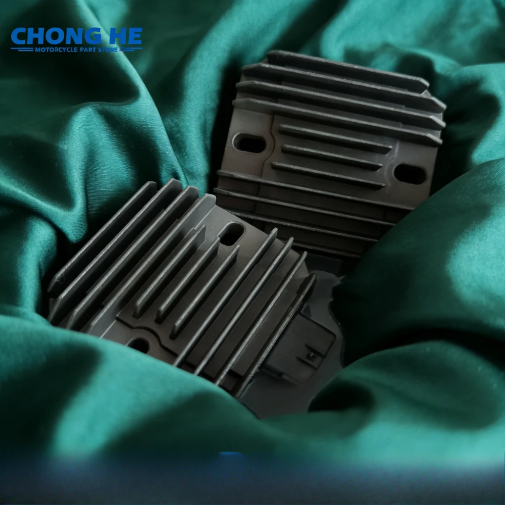 

Rectifier Voltage Regulator For Yamaha MT03 VP300 VP diversidad 300 MT-03 660 YP400 YP Majestad 400 YFZ450 YFZ450R YFZ 450 1/2pc