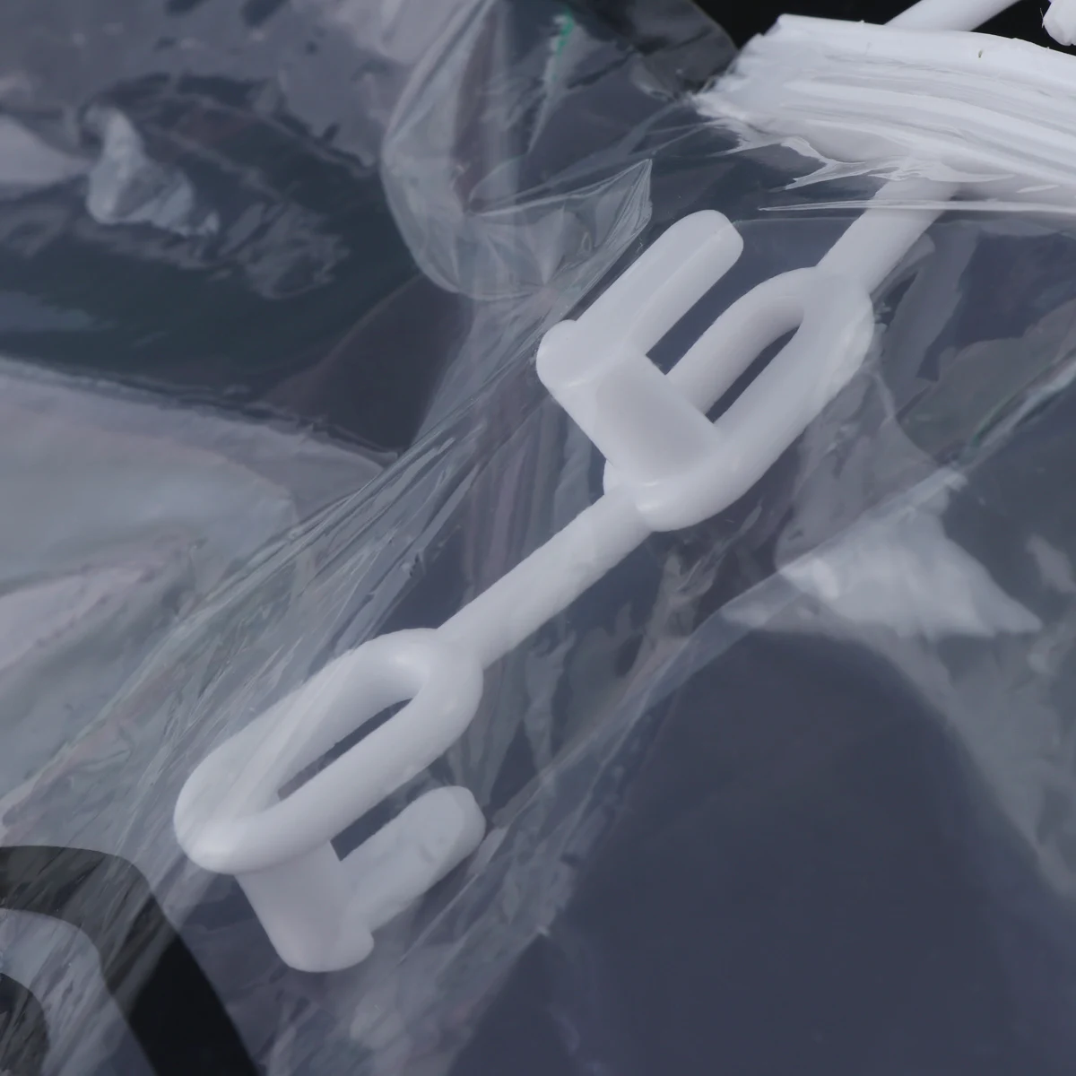 

Transparent Clothes Cover Garment Suit Hanging Covers Clothes Dress Storage Carrier Bag (Middle Size)