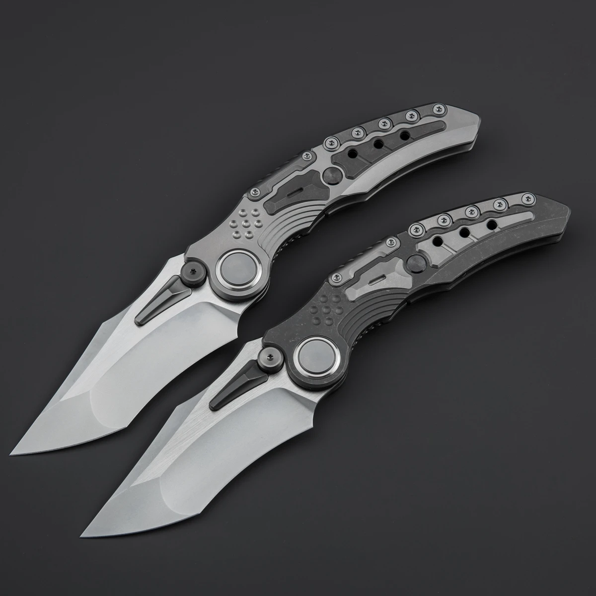 Maxace Titanis II Titanium Handle CPM-Magnacut Folding Kinfe