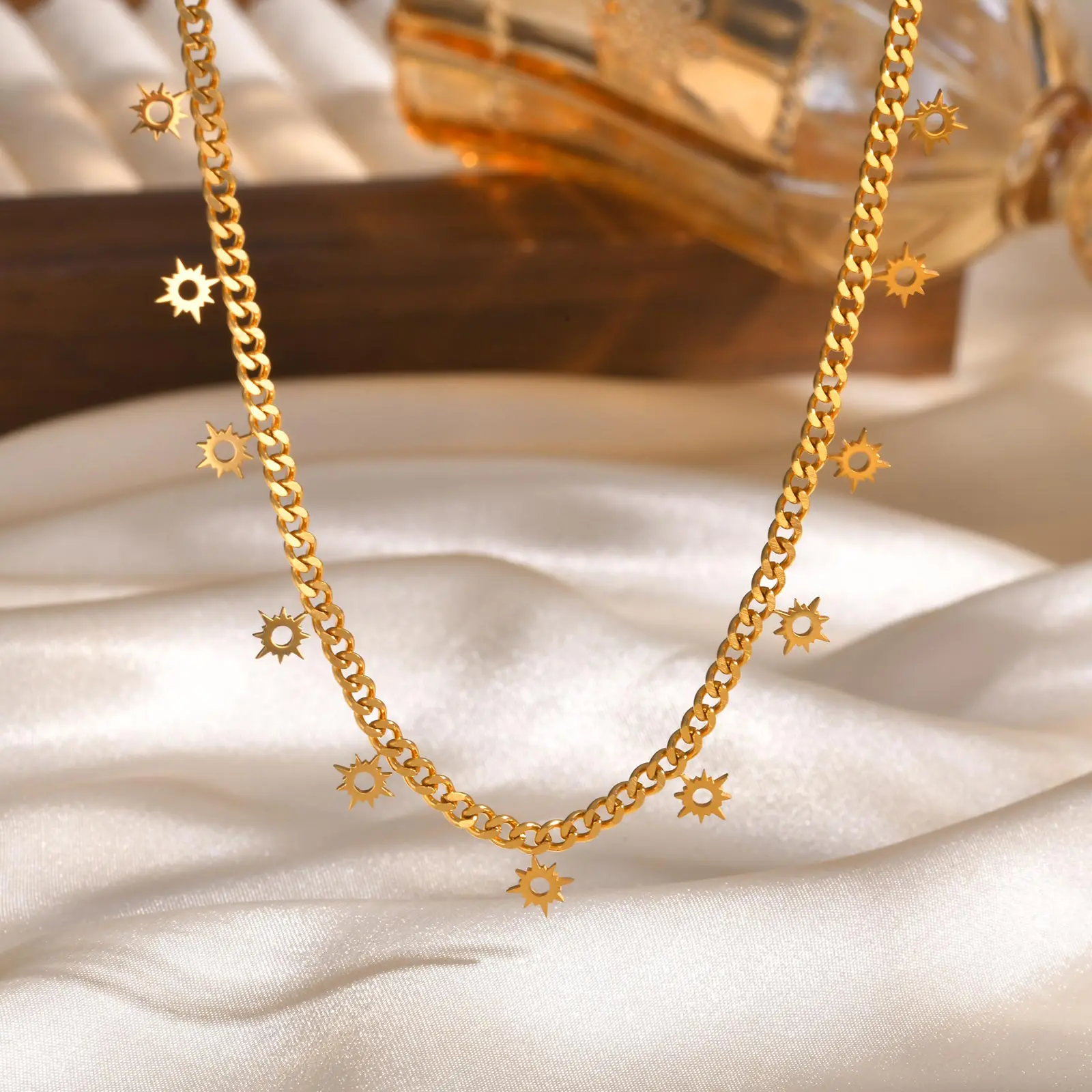 Stainless Steel  Small Sun Necklace Pendant For Women Gold Color Grinding Chain Choker Necklaces Fashion Jewelry Gifts