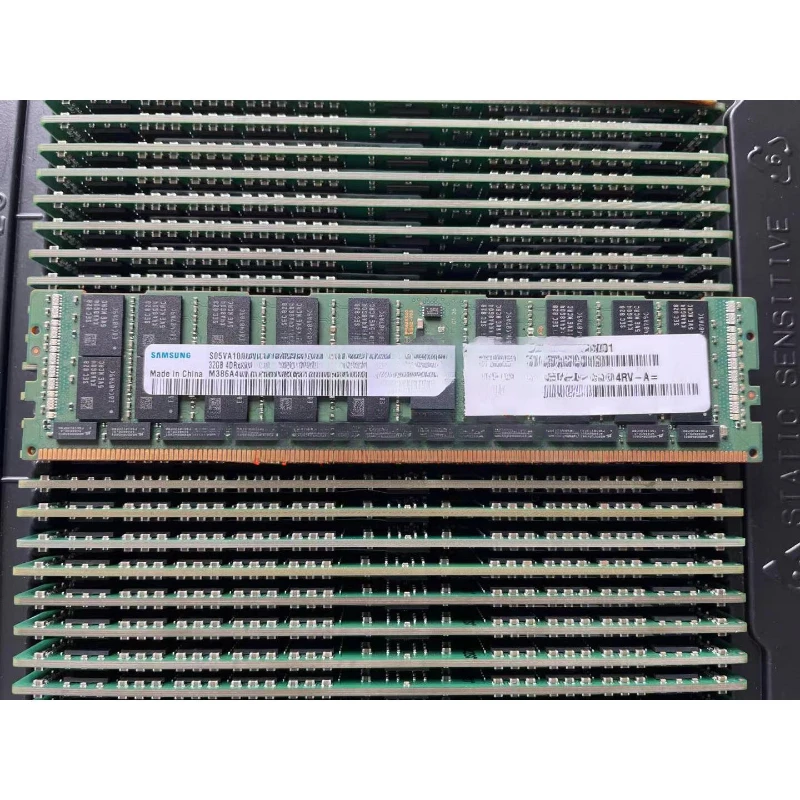 Server Memory Module UCS-ML-1X324RV-A 32G 4DRX4 PC4-2400T