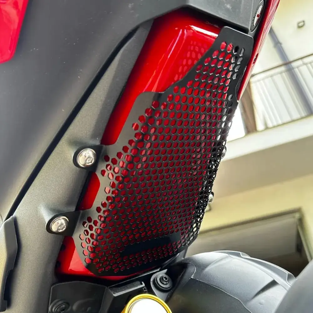 

Motorcycle For Ducati Panigale V4 S/SP/R/Superleggera PANIGALE V4 2021 2022 2023 Pillion Peg Removal Tank Grille Fuel Tank Guard