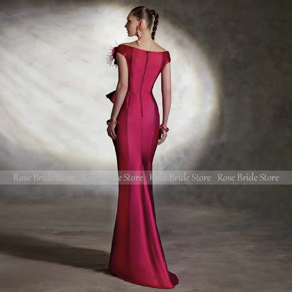 Elegant Evening Dress Burgundy Satin V Neck Off Shoulder Mermaid  Gown for Wedding Feather Ruffle Side Slit Party Dresses