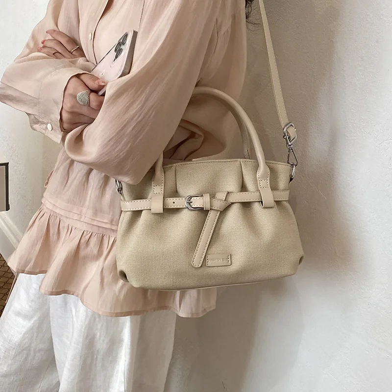 Small fresh portable pleated cloud bag 2026 new spring and summer shoulder messenger bag casual women's small satchel