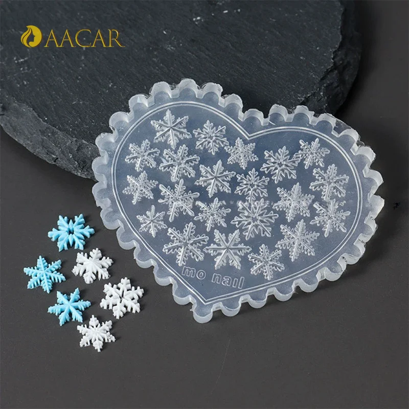 1Pcs Winter Snowflake Nail Art Silicone Mold 3D Embossed Carving Soft Stamping Plate Christmas Reusable DIY Gel Stencils Tool