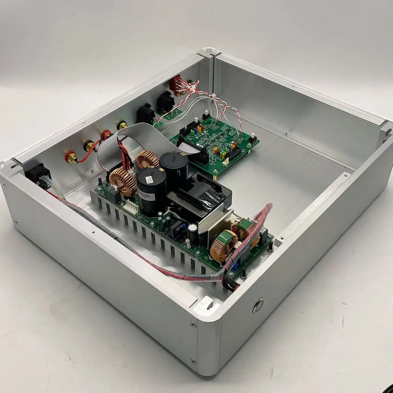 L-PRO HiFi amplifier balanced input and RCA input 1200w D-class audio amplifier