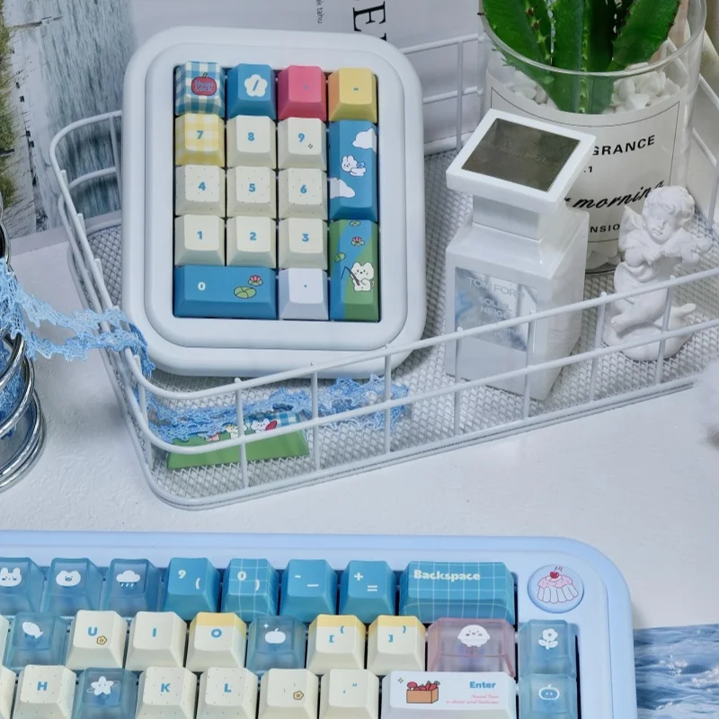 Apple Farm Keycaps Cute Anime Cartoon Pattern Cherry Height Moa Height Pc Customized Mechanical Keyboard Keycaps Accessories