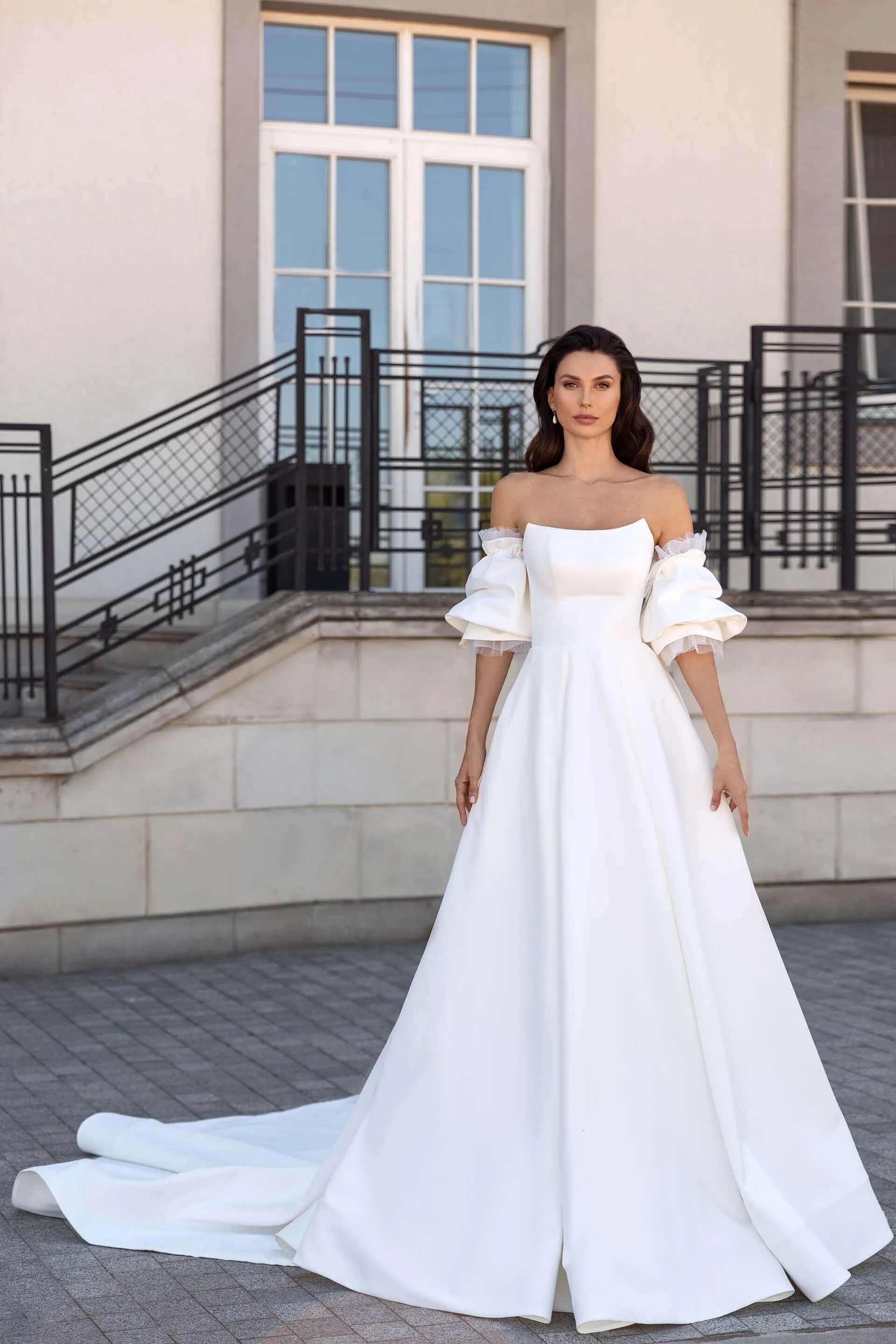 

White Satin Simple Wedding Dress 2022 Removable Sleeves Court Train Wedding Gowns Vestido De Novia