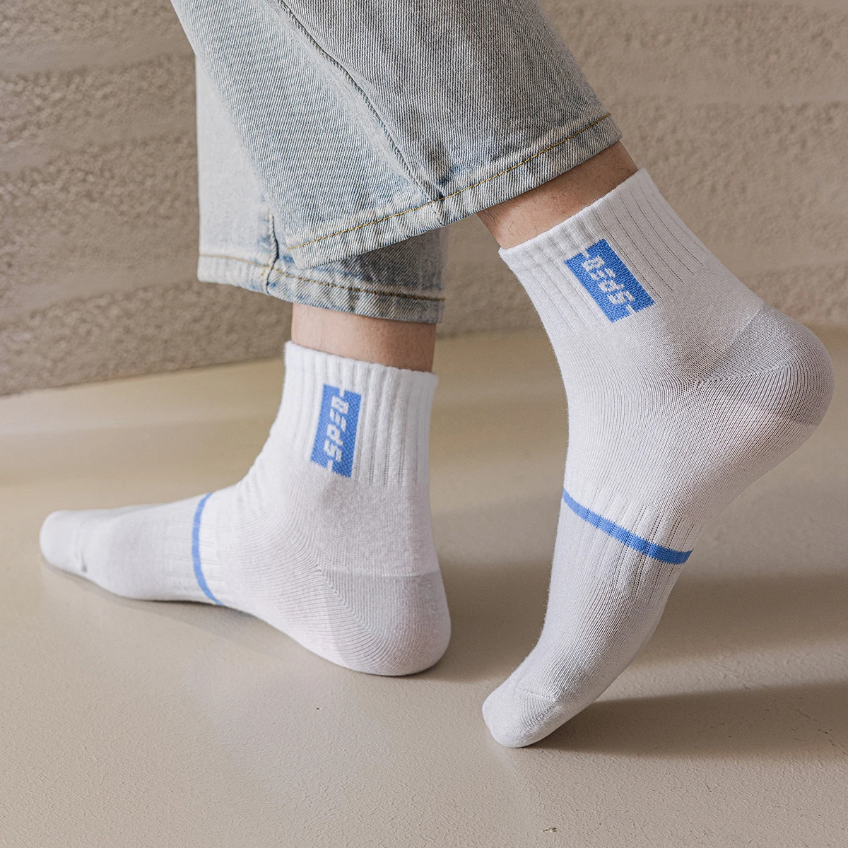 WHY Letter Shallow School Fitness Knit Short Socks Woman Ankle Socks Skate Gym Bicycle Hipster Personalized POP Streetwear