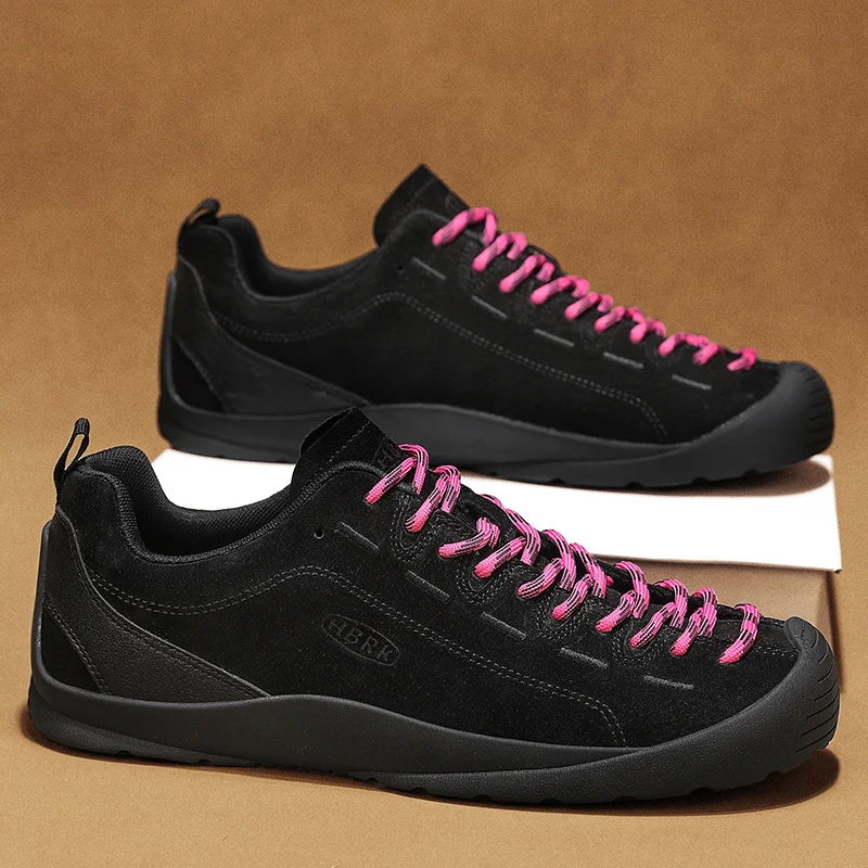 

Luxury New Men Running Shoes Non Slip Running Footwears Lightweight Male Training Sneakers Comfortable