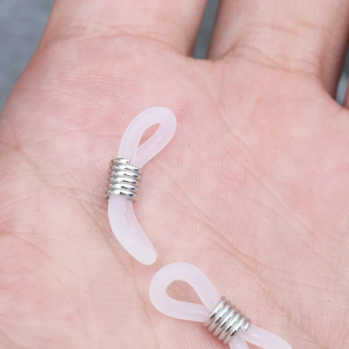

100 Pcs Glasses Chain Anti-slip Ring Eyeglass Ends Cord Tieing Spectacle Holder Miss Eyeglasses Strap Rope Fittings