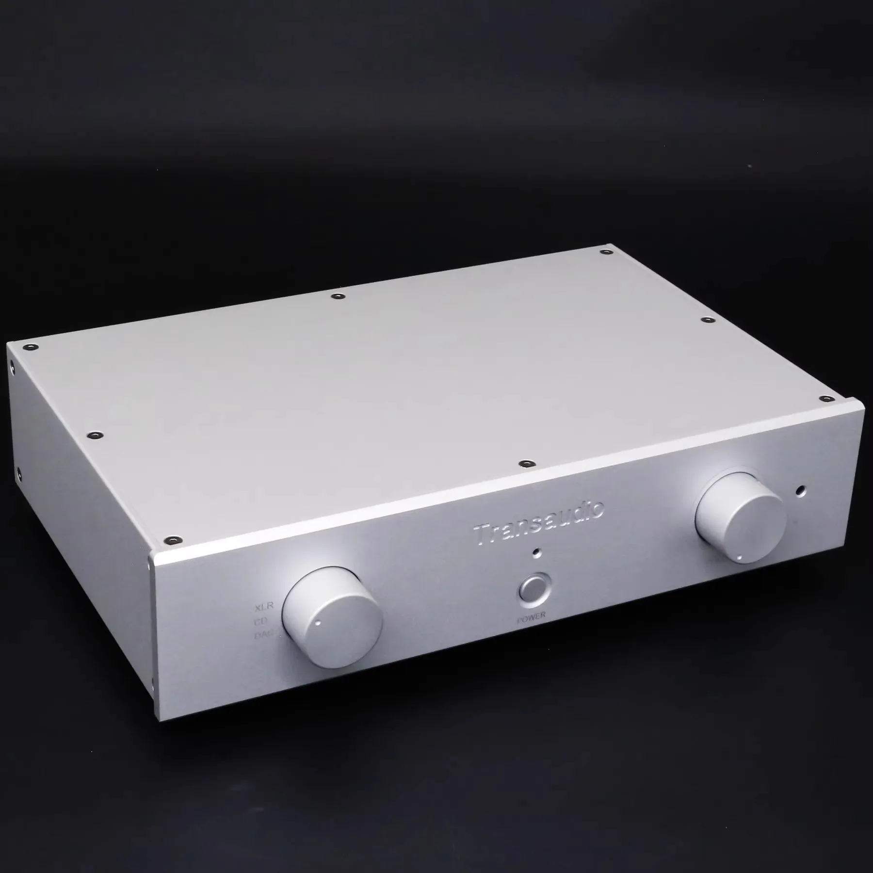 

2026 Hi-Fi балансный предусилитель C9.5 на базе MBL6010D с дистанционным управлением