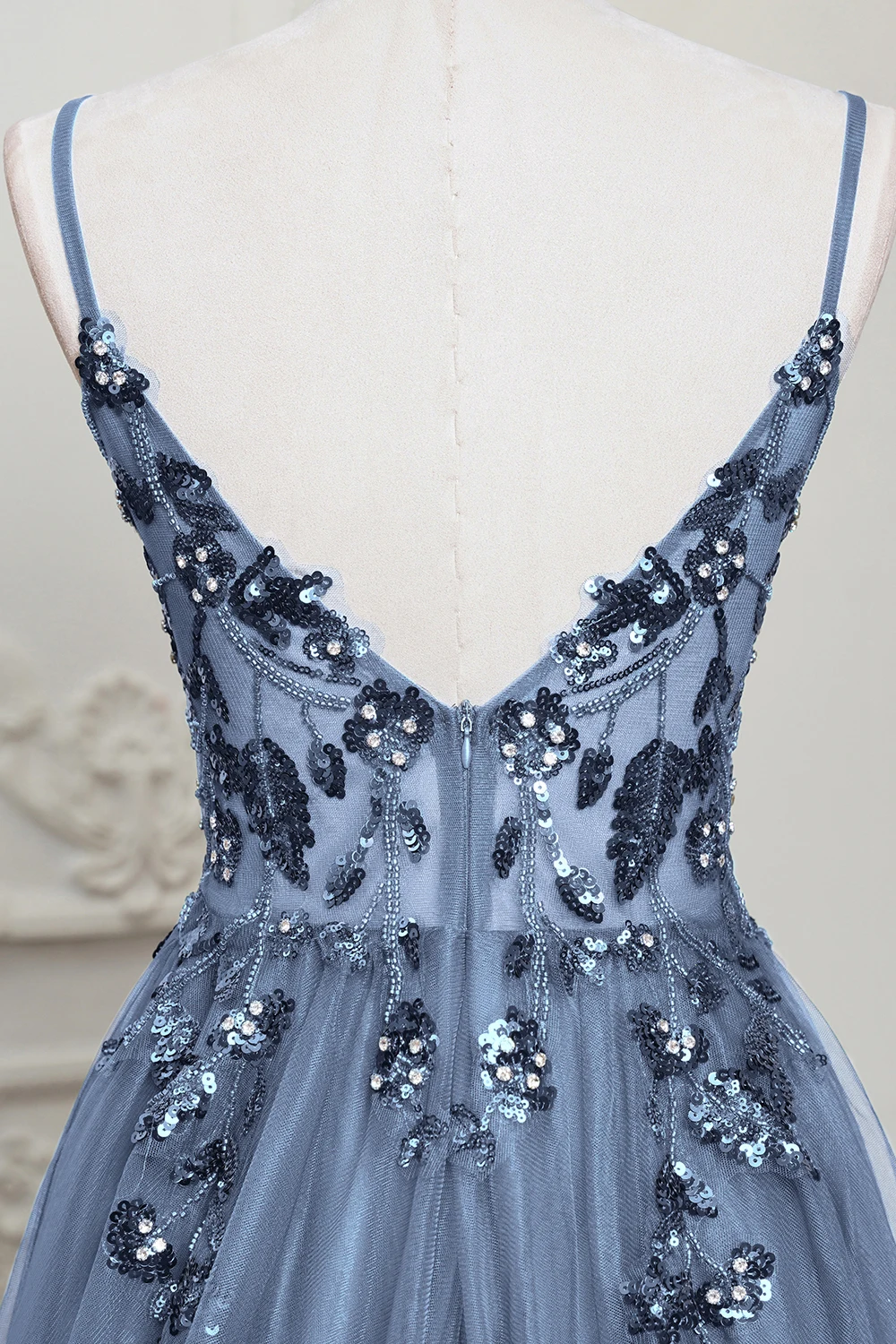 이브닝 드레스 프롬 드레스 파티 드레스 브이넥 A라인 트레인 하이 슬릿 가운 섹시한 스파게티 스트랩 일루젼 스팽글 아플리케