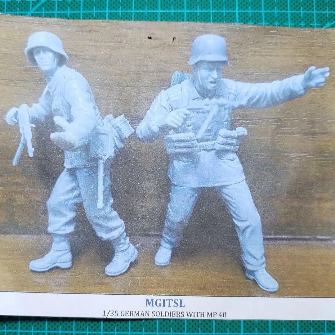 1/35 Resin Model Figure GK，German soldier,  Unassembled and unpainted kit