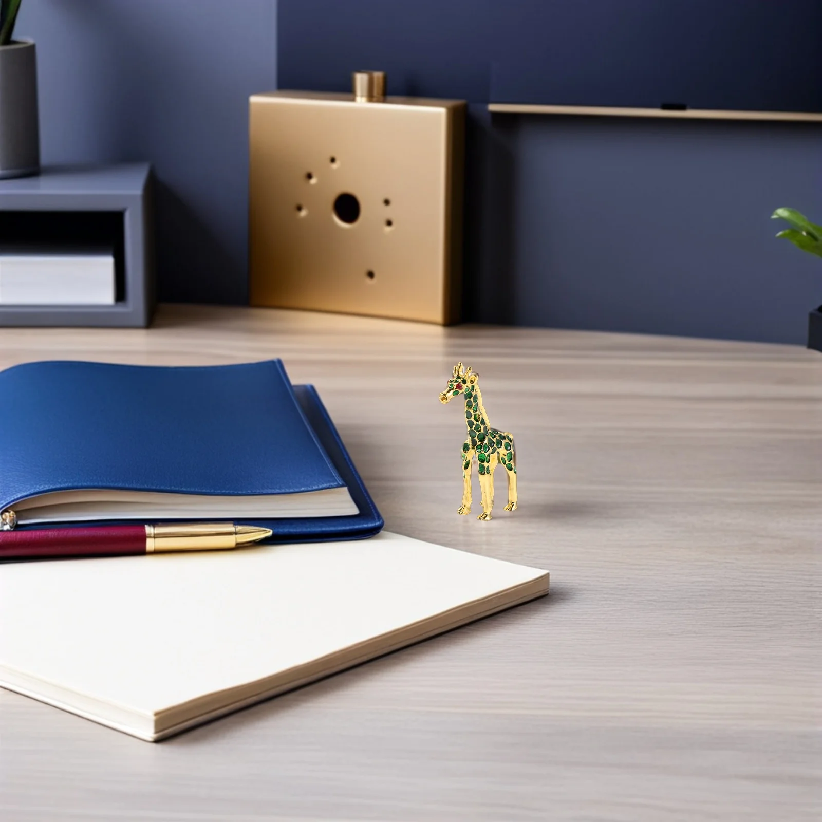 

Mini Metal With Rhinestone Finish Small Animal Decorative Metal Giraffe For Desk Shelf Home Office Decor