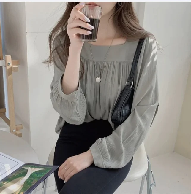 Fashion Elegant Temperament square collar long sleeved shirt for women 2026 new white chiffon shirt top Female Loose Chemise