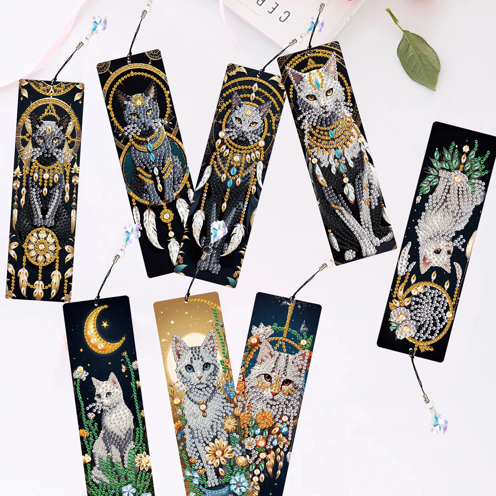 

8PCS Diamond Art Painting Bookmarks kits,Mysterious Cats Diamond Art Pendant Supplies Shining Bookmarks Handmade Office Gifts