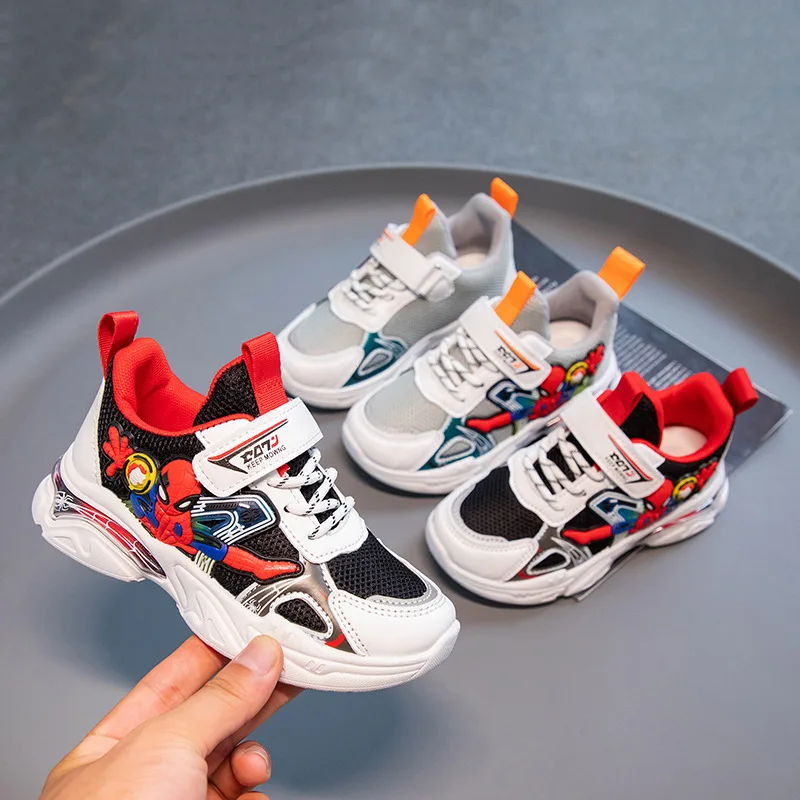 Buty dziecięce Disney modne kreskówka Spiderman chłopięce buty sportowe typu Sneakers oddychające buty sportowe antypoślizgowe buty studenckie buty