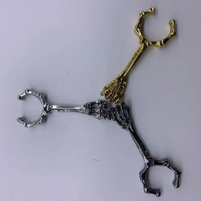 2022 NEUE Stil Hand Knochen Rauchen Ring Personalisierte Ring Zigarette Halter Starke Rauch Zigarette Halter Halter Schädel Muster