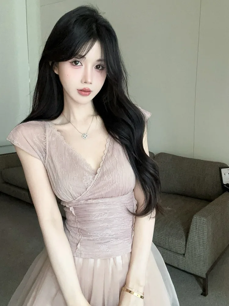 

Elegant Lace Short Sleeve V-Neck Slimming Top And Mesh Skirt Set Korean Style Commute Pure Color Summer Fashion plus Size
