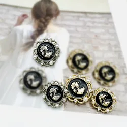 6PCS Of Vintage Point Oil Pearl Portrait Metal Buttons DIY Fur Coat Clothing Sweater Decorated Buttons