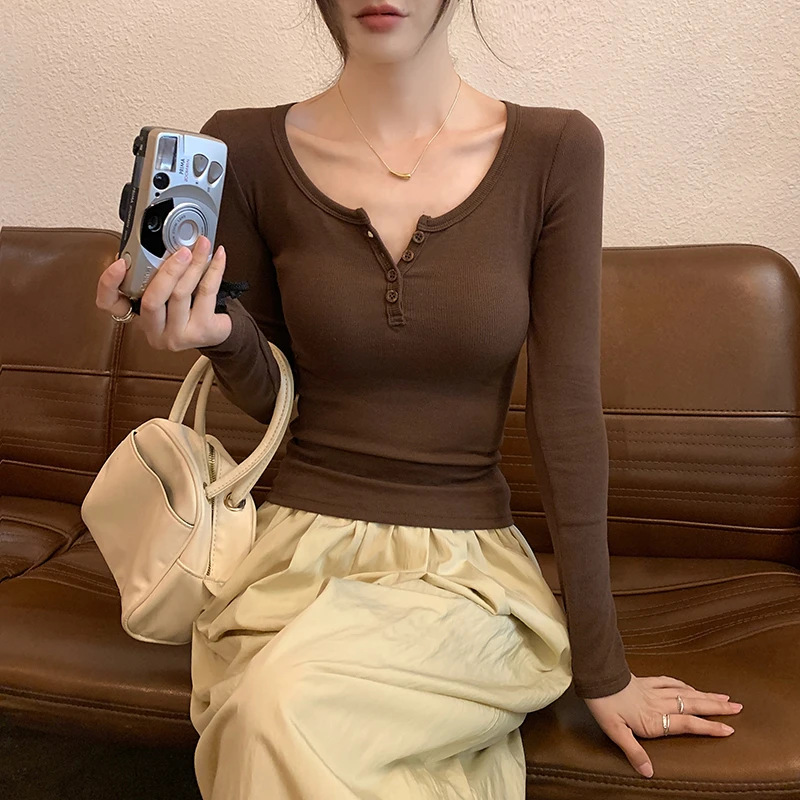 AOSSVIAO 2026 Herbst Damen T-Shirt Stilvolles Langarm-Shirt in Unifarbe mit O-Ausschnitt, schmal geschnittenes Basic-Top, vielseitiges Layering-Oberteil. – Detail 26