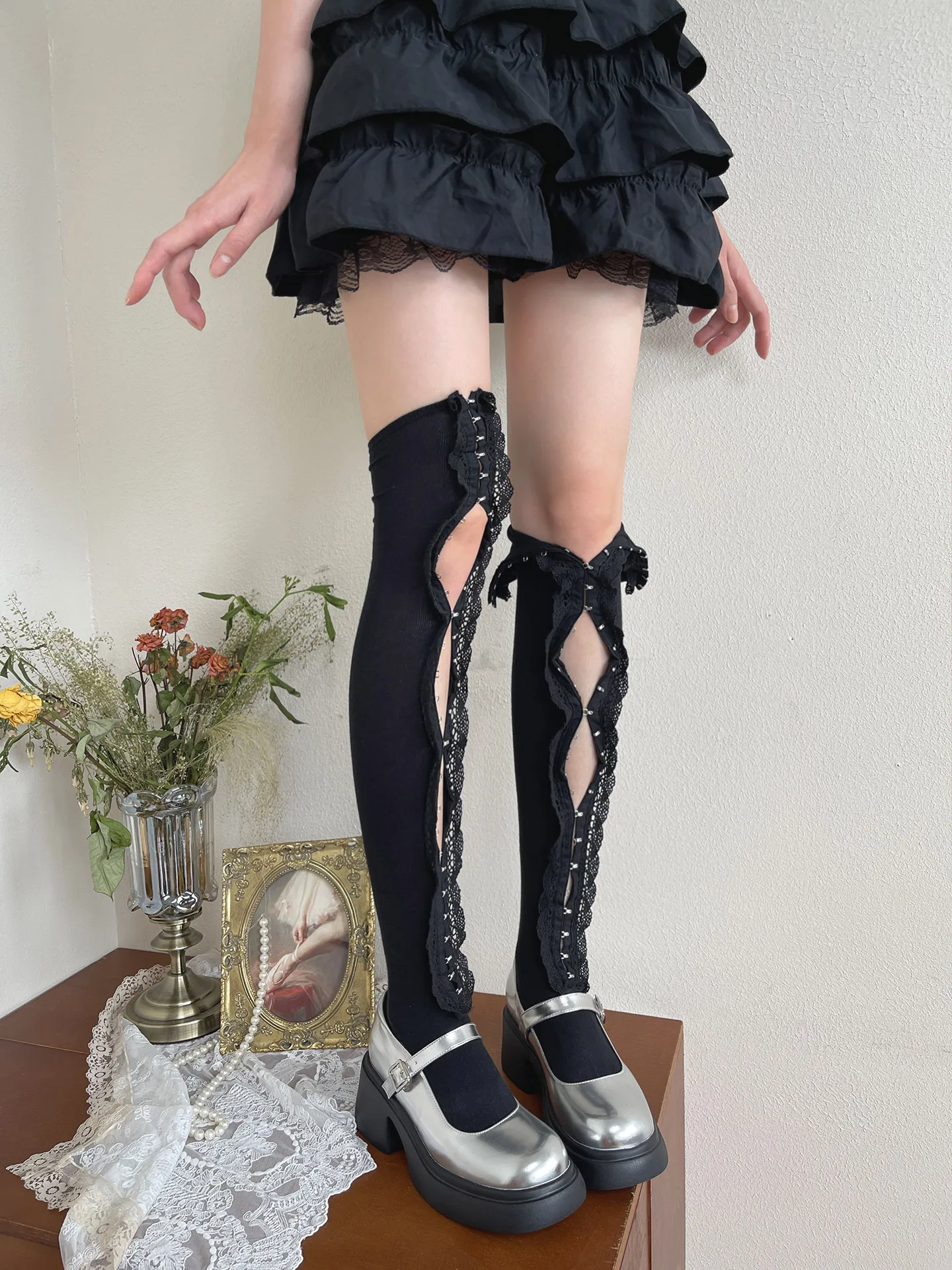 Japanese niche Lolita hollow lapel underwear buckle fashionable sweet girl thin personality long tube knee sock women with skirt