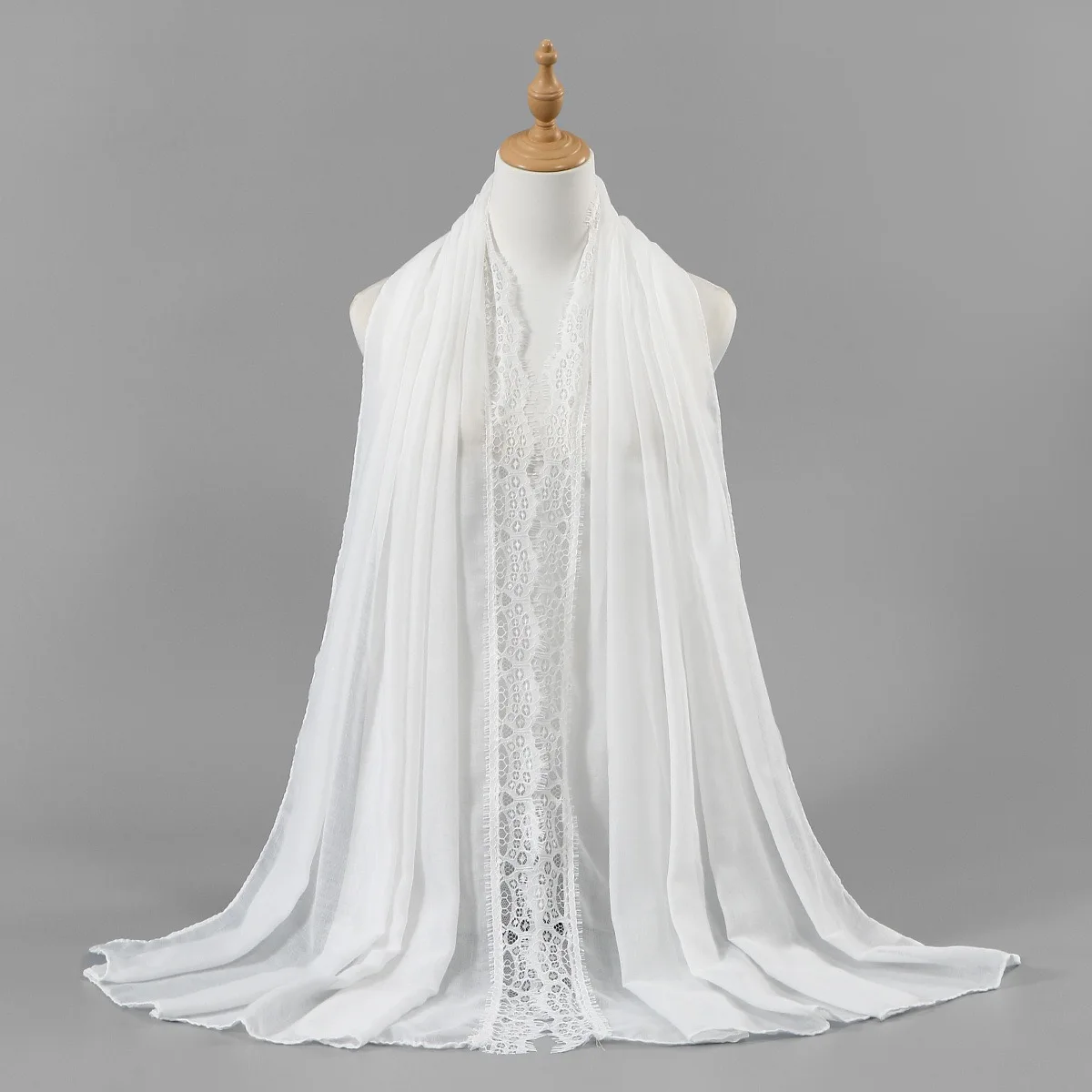 2026 Women's Soft Cotton Shawl Pure White Lace Floral Viscose Basic Design Casual Muslim Hijab Wedding Veil Perfect for Travel