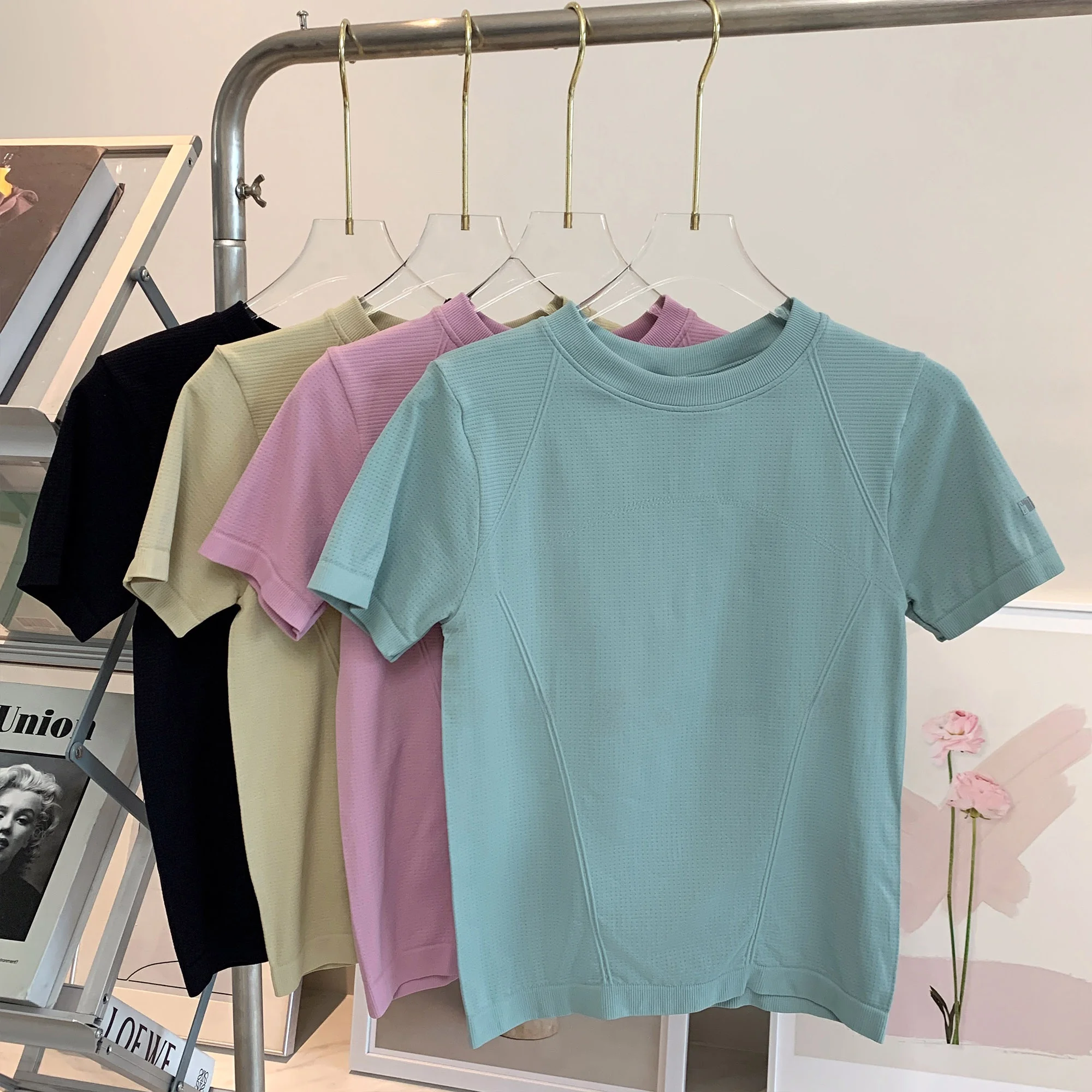 

Women's Sl Cloud Feeling Sports Top Running Pure Color Yoga Clothes Qui Dry Sweat Absorbent ort Sve T-irt