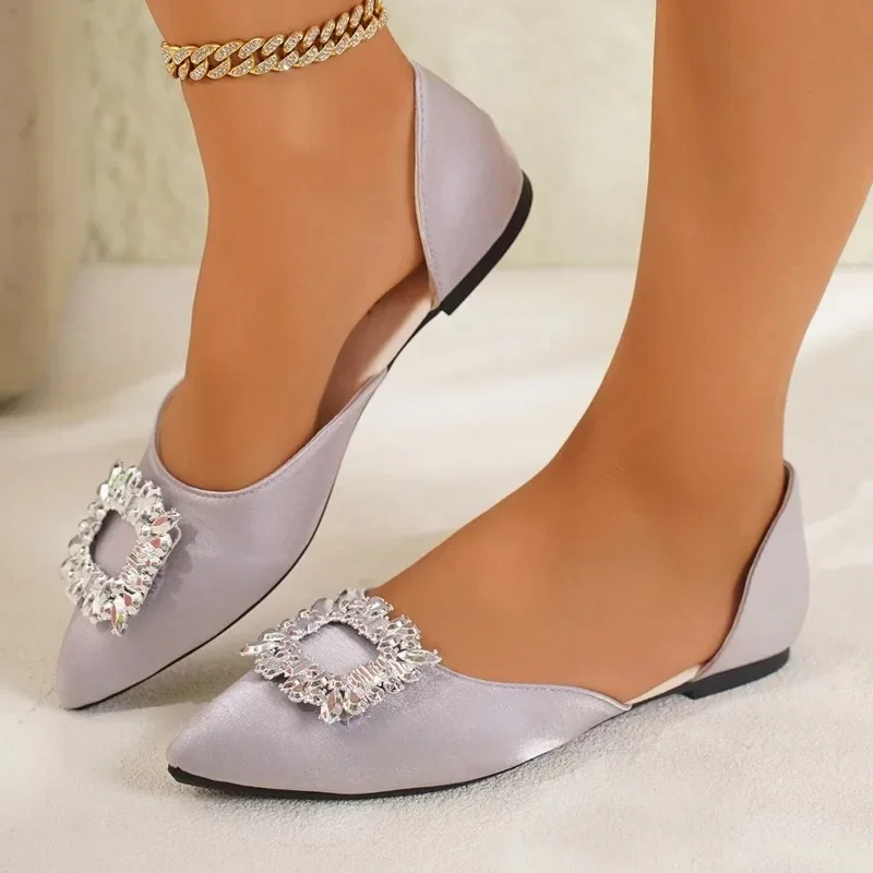 Women's Shoes 2024 High Quality Slip-on Women's Flats Fashion Crystal Daily Flats Women Sexy Pointed Toe Flat Low Heels Zapatos