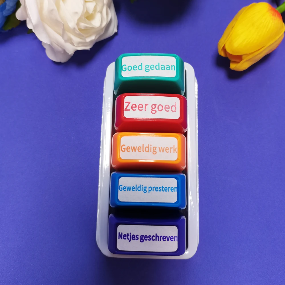 ختم مراجعة المعلم الملون مكون من 5 قطع باللغة الإنجليزية والعربية والبرتغالية الهولندية والإسبانية والروسية يمكن اختيارها لتشجيع الطفل #3
