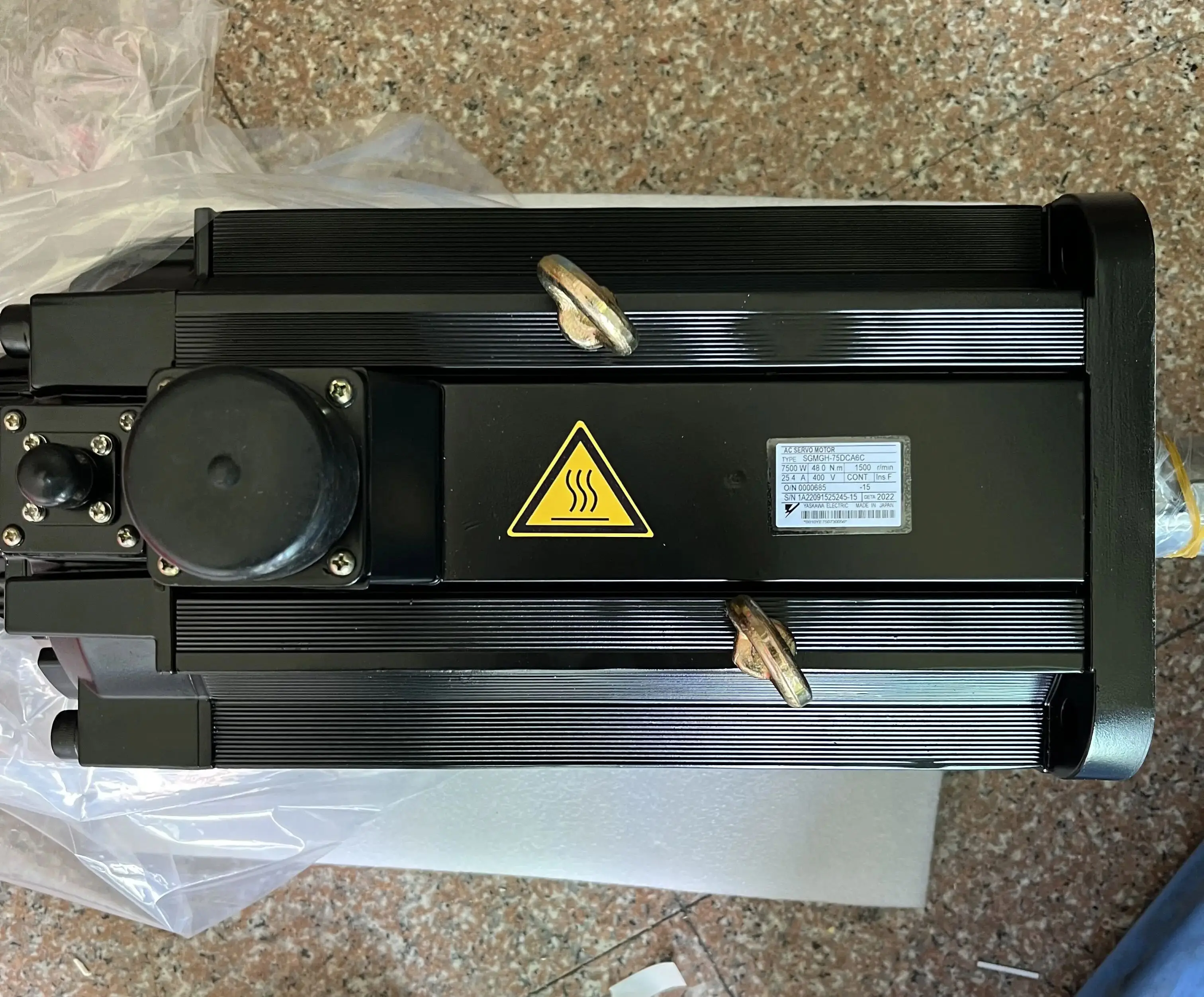 SGMGH-75DCA6C Brand new Servo motor Original Genuine，SGMGH 75DCA6C，In Stock，Fast shipping