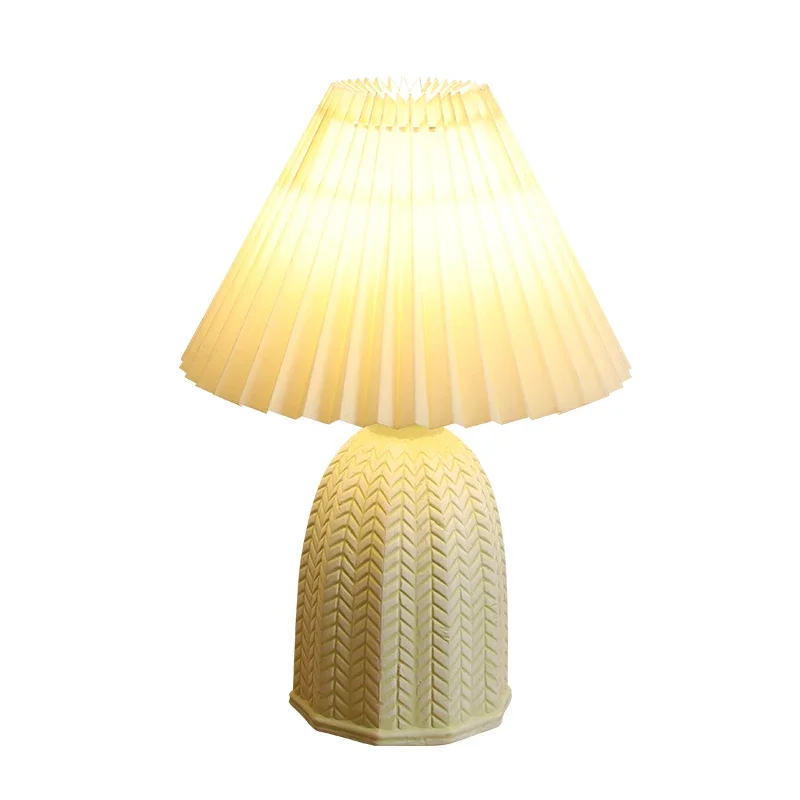 Room decorative desk lamp retro pleated desk lamp master bedroom bedside lamp Korean Cafe simple night lamp image 4