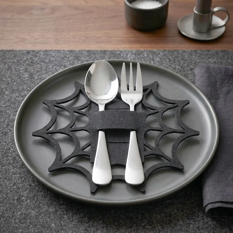6/12pcs  Halloween felt knife and fork bag, spider web, bat shaped Halloween party table decoration, knife and fork storage set