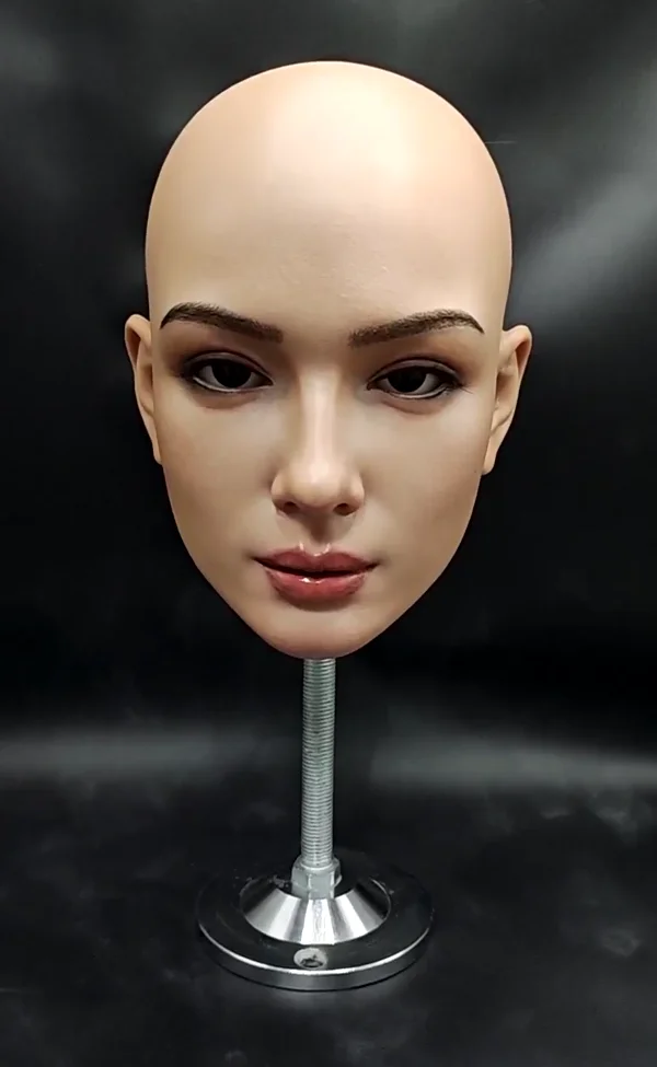 AI Smart Talking Silicone Doll Head, Lifelike Facial Movement: Blinking, Smiling & Head Shaking, Oral Cavity with Teeth & Tongue