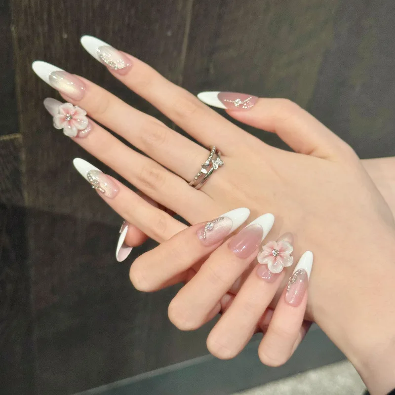 10 pièces presse à la main sur les ongles 3D sculpté oeil de chat français Nail Art français pour femmes et filles moyen ovale détachable portable ongles