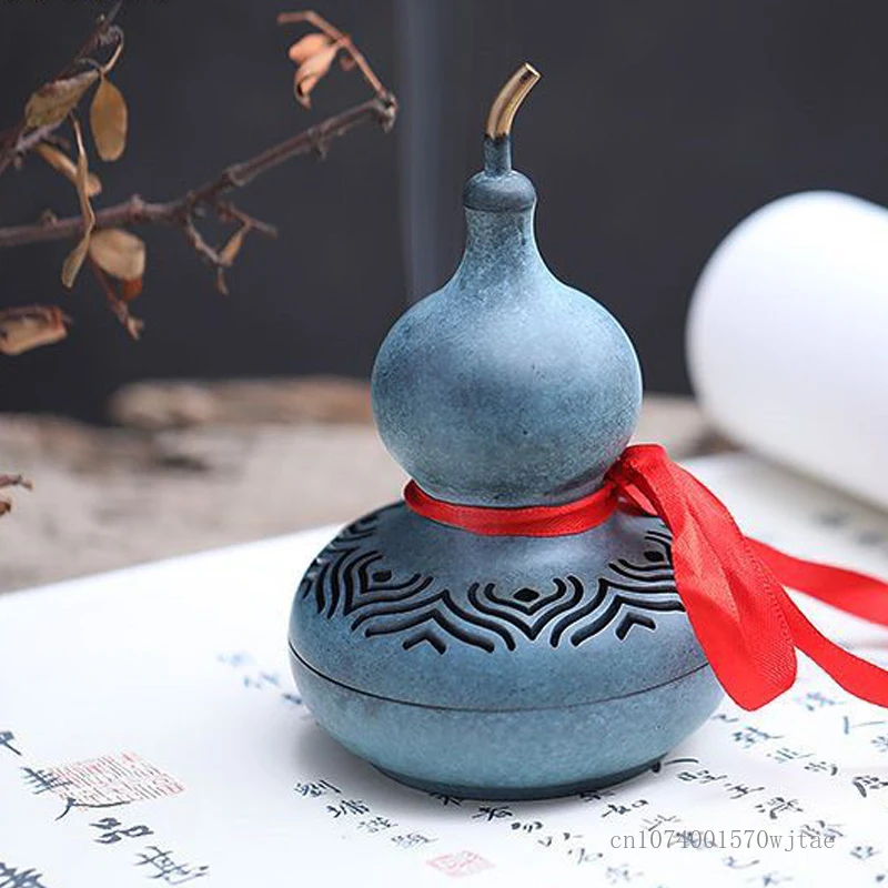 

Zhaocai Gourd Shaped Aromatherapy Stove, Ornamental Creative Pure Copper Incense Burner, Home Tea Ceremony Room Decoration, 1Pc