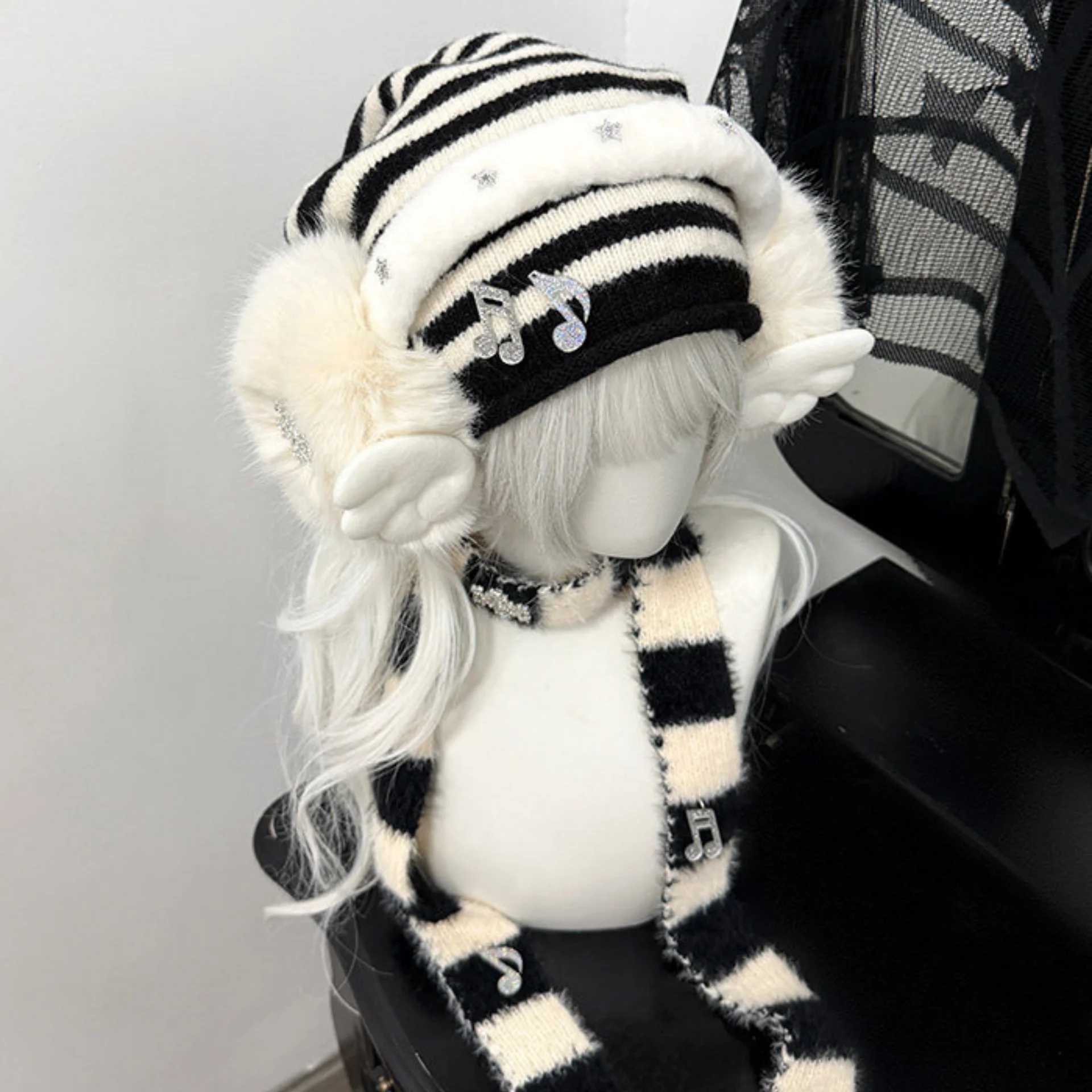 Y2K Subculture Sweet Edgy Angel Wing Hat Scarf Set Women Stripe Plush Warm Cold-Proof Versatile Winter Harajuku Warm Headwear