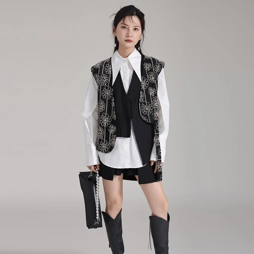 

Zhongchuang Rizhen Autumn Sleeveless Cardigan Heavy Industry Jacquard Embroidery Vest Fake Two-Piece Suit Jacket Design